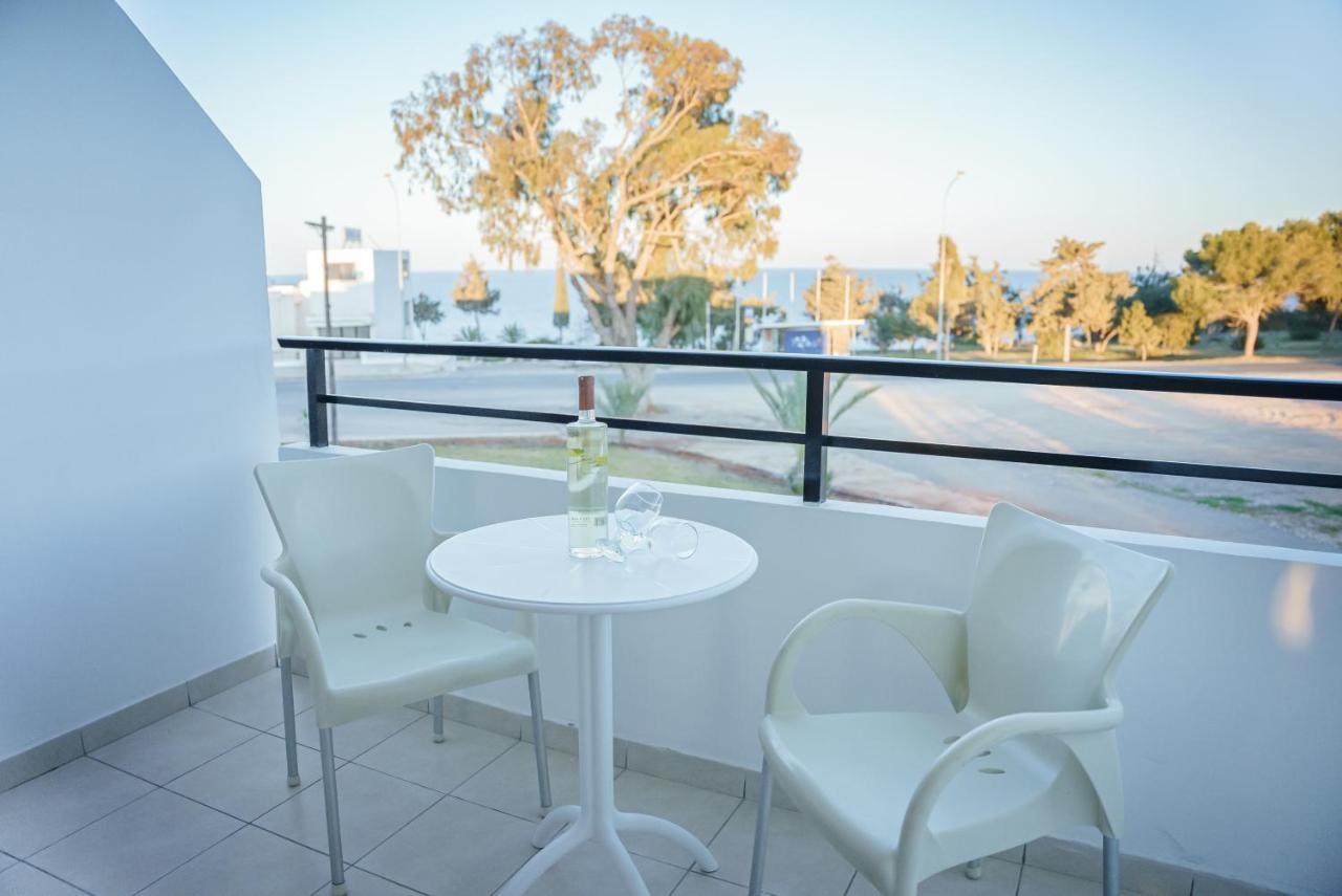 אפרטהוטל פרוטאראס Konnos Bay Gardens מראה חיצוני תמונה